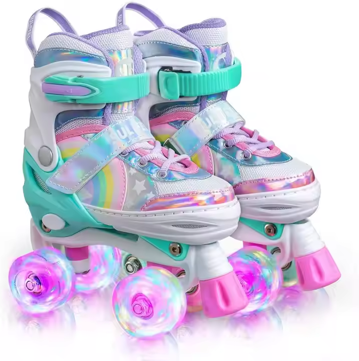 Quad flashing roller skating shoes